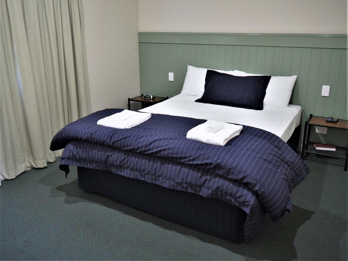 Pittsworth Motor Inn Exteriér fotografie