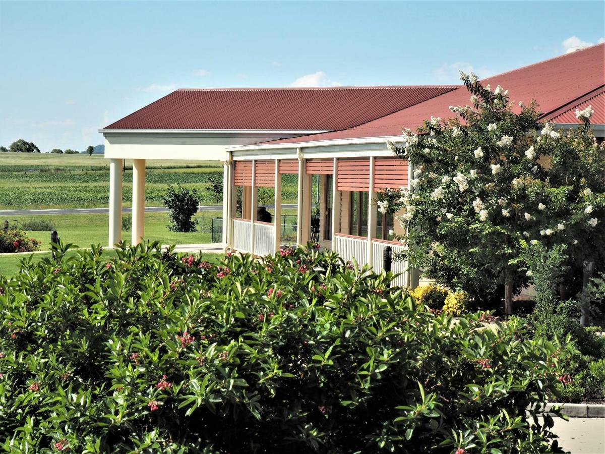 Pittsworth Motor Inn Exteriér fotografie