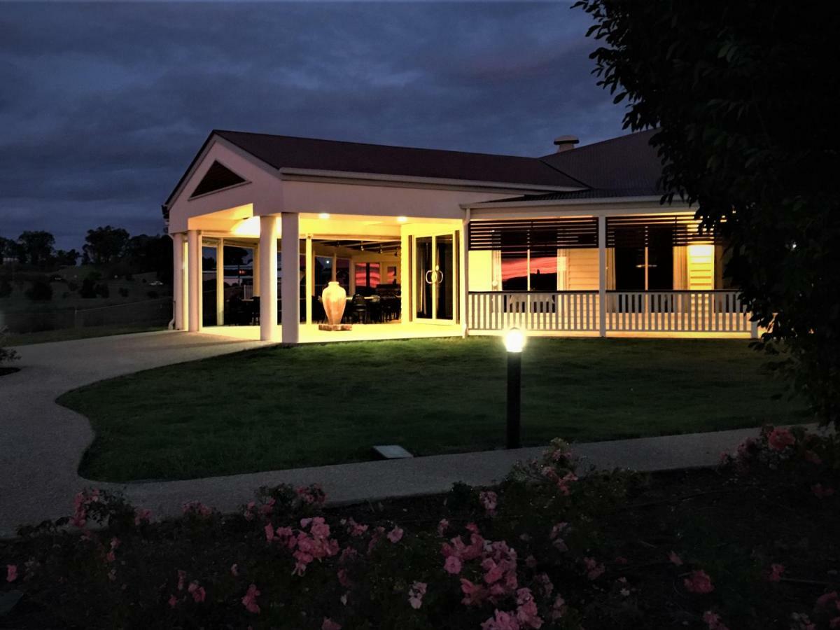 Pittsworth Motor Inn Exteriér fotografie