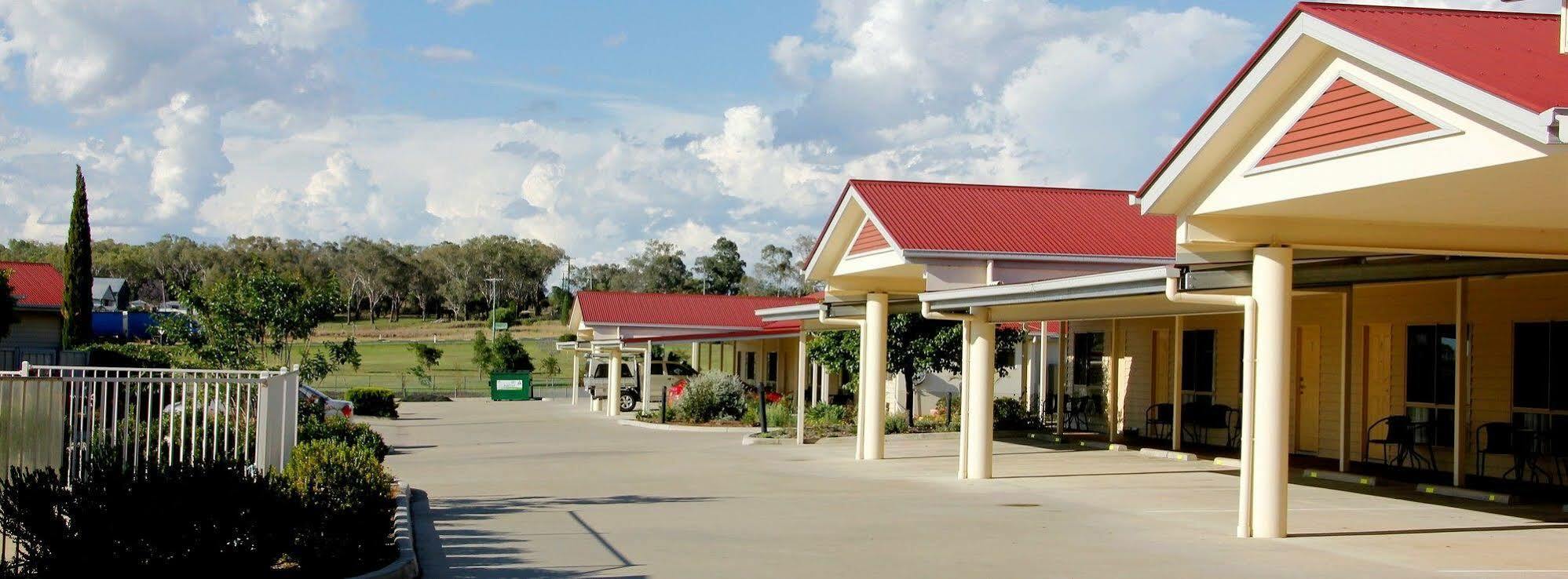 Pittsworth Motor Inn Exteriér fotografie